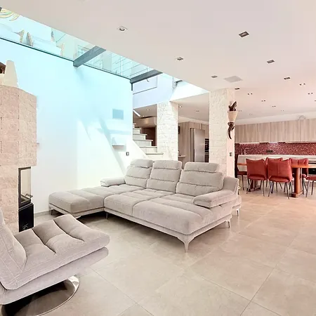 Escapade Ultime Avec Piscine, Jacuzzi & Gym Antibes